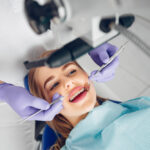 W jakich przypadkach chirurgia stomatologiczna jest niezbędna?